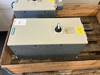 Siemens simovert masterdrives 6se7023-4ec85-8xc0-z voedingsmodule - afbeelding 2 van  6