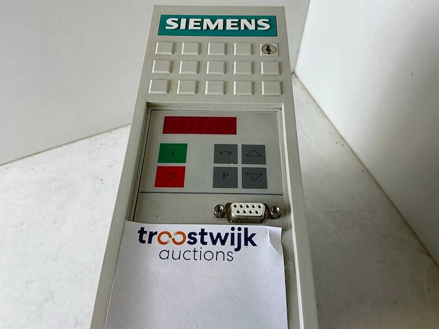 Siemens simovert vc 6se7016-1ta30 frequentieregelaar - afbeelding 4 van  5