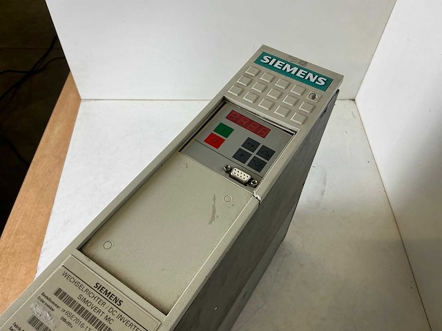 Siemens simovert vc 6se7016-1ta51-z frequentieregelaar - afbeelding 4 van  6
