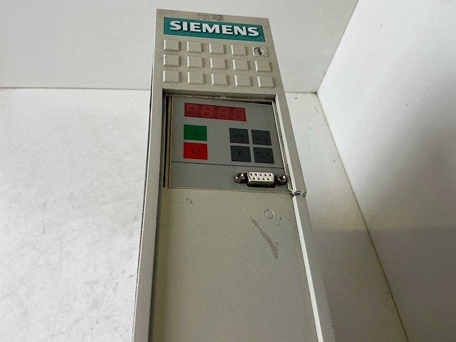 Siemens simovert vc 6se7016-1ta51-z frequentieregelaar - afbeelding 5 van  6