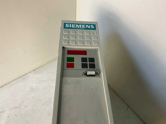 Siemens simovert vc 6se7021-0ta21-z frequentie-omvormer - afbeelding 2 van  5
