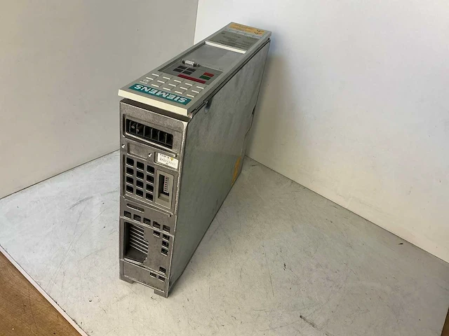 Siemens simovert vc 6se7021-0ta21-z frequentie-omvormer - afbeelding 5 van  5