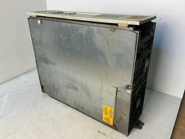 Siemens simovert vc 6se7021-3tb21-z frequentie-omvormer - afbeelding 4 van  5