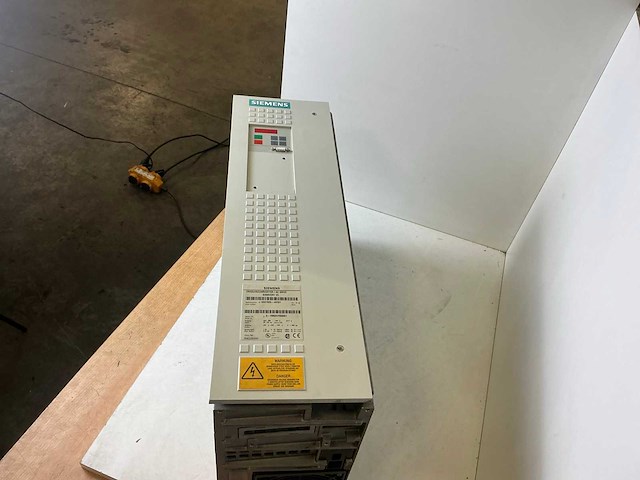Siemens simovert vc 6se7023-4ec61 frequentieregelaar - afbeelding 2 van  6