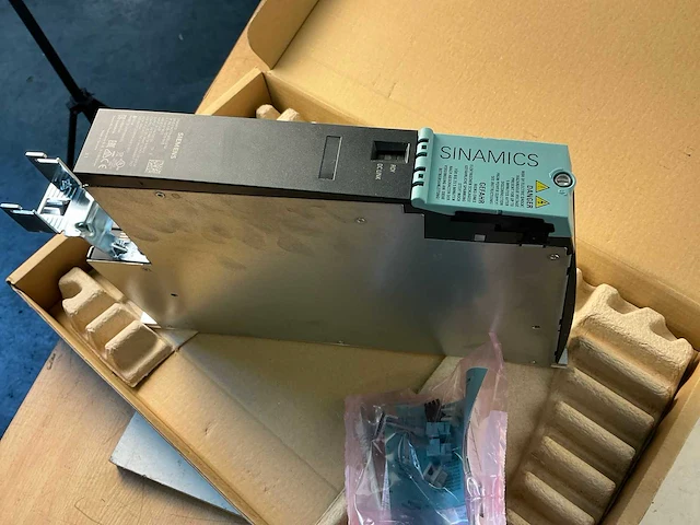 Siemens sinamics 1p 6sl3120-1te15-0ad0 single motor module 5a - afbeelding 5 van  7