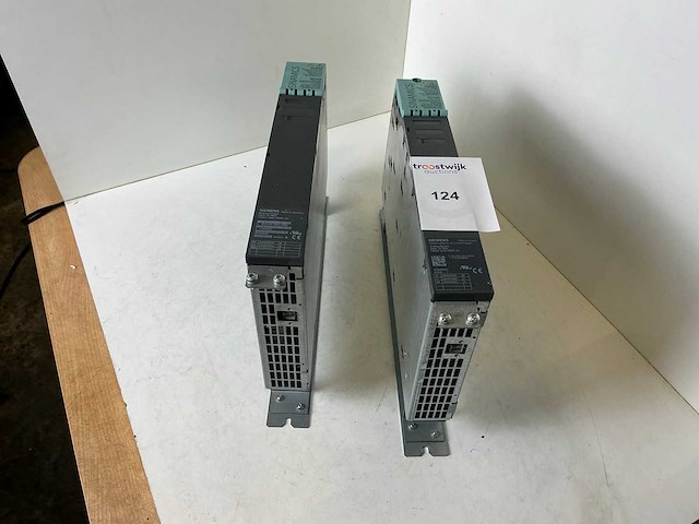 Siemens sinamics 6sl3100-1ae31-0ab0 braking module (2x) - afbeelding 2 van  5