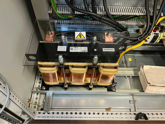 Siemens sinamics dcm 6ra8078-6ds22-0aa0 frequentieregelaar met schakelkast - afbeelding 2 van  16