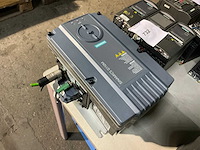 Siemens sinamics g110m frequentieregelaar (2x) - afbeelding 1 van  9