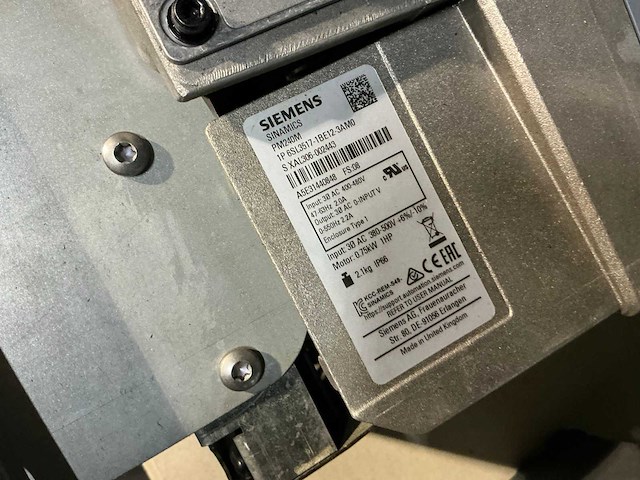 Siemens sinamics g110m frequentieregelaar (3x) - afbeelding 6 van  9