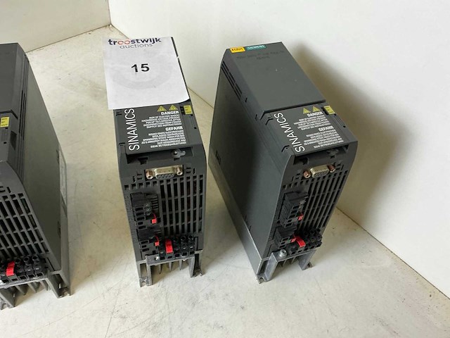 Siemens sinamics g120c dp frequentieregelaar (4x) - afbeelding 4 van  10