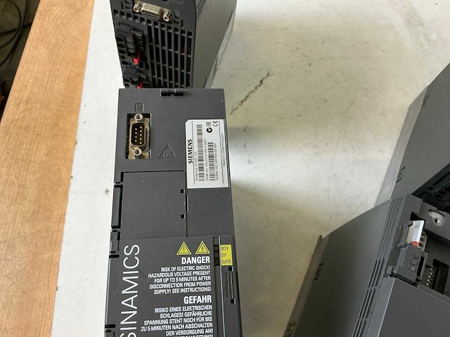 Siemens sinamics g120c dp frequentieregelaar (4x) - afbeelding 2 van  10