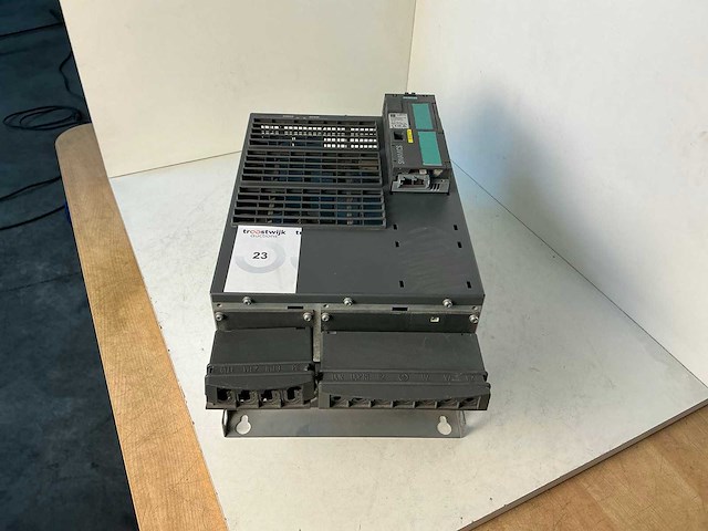 Siemens sinamics power module 250 6sl3225-0be32-2aa0 frequentieregelaar - afbeelding 2 van  8