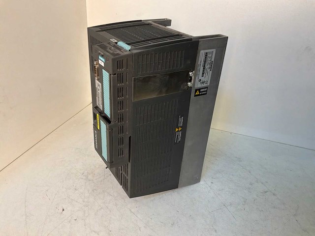 Siemens sinamics power module 250 frequentieregelaar - afbeelding 2 van  9