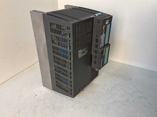 Siemens sinamics power module 250 frequentieregelaar - afbeelding 5 van  9