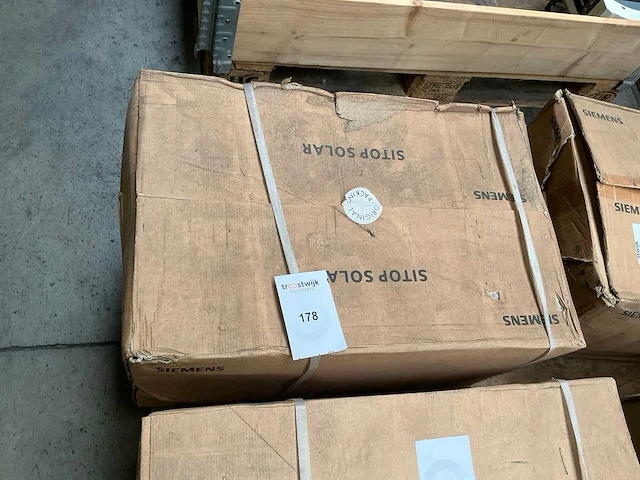 Siemens sitop solar 4600 omvormer - afbeelding 9 van  9
