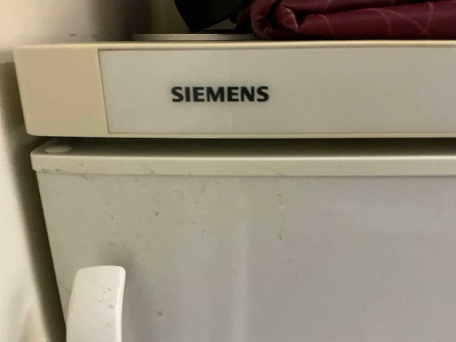 Siemens vriezer - afbeelding 1 van  3
