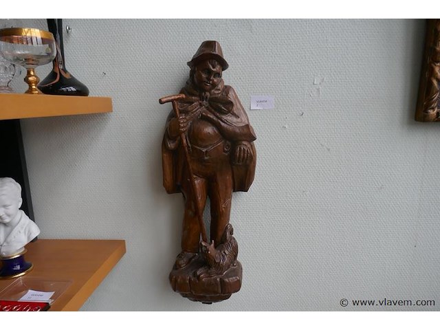 Sierbeeld in hout - afbeelding 1 van  1