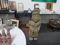 Sierbeeld in steen - afbeelding 2 van  2