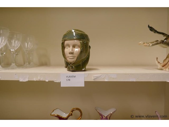 Sierbeeldje in kermamiek - afbeelding 1 van  1