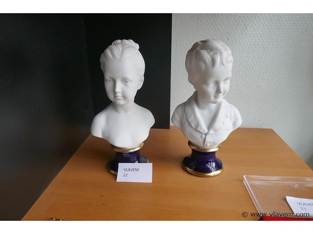 Sierbeeldjes in biscuit - afbeelding 1 van  1