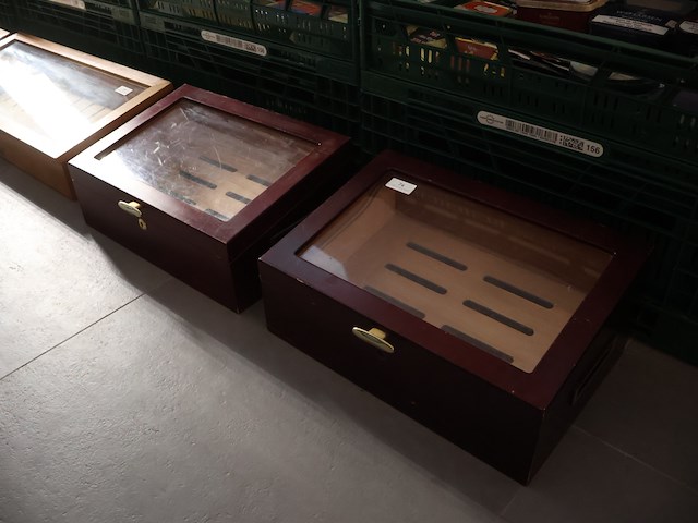 Sigarendisplay (x2) - afbeelding 1 van  6
