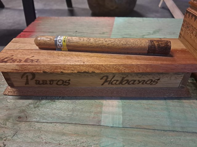 Sigarenkistjes 2 x houten cohiba havana - afbeelding 1 van  7