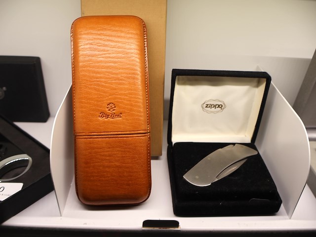 Sigarenknipper (x2) & etui - afbeelding 3 van  3