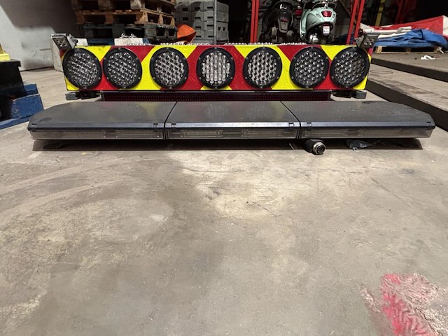 Signalisatie- fast + zwaailampbalk led - afbeelding 4 van  11