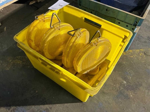 Signalisatie lampen (4x) - afbeelding 1 van  2