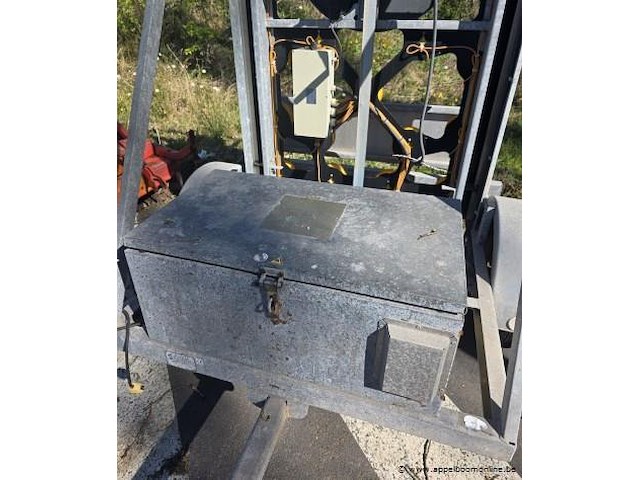 Signalisatiewagen steur-egghe lp 15 - afbeelding 4 van  4
