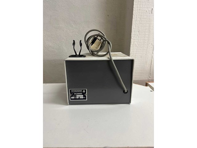 Silamat tandarts apparatuur - afbeelding 4 van  6