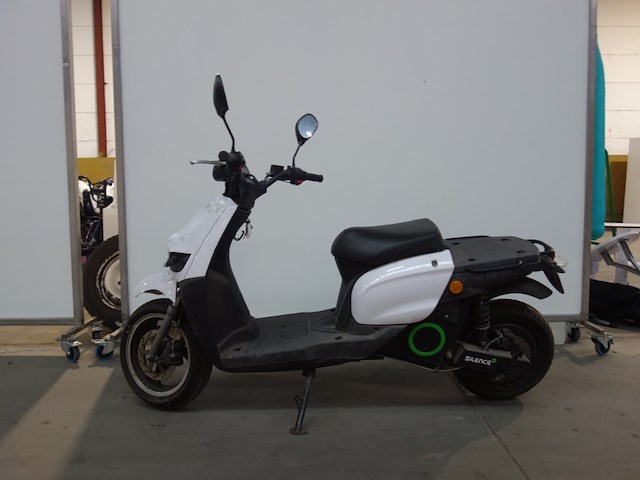 Silence 502 - afbeelding 1 van  9