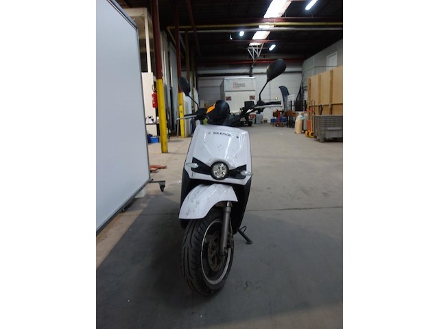 Silence 502 - afbeelding 2 van  9