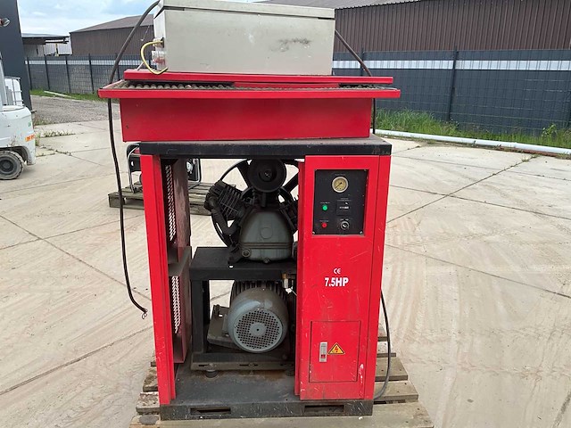 Silence air compressor 7.5 hp geluidsarme luchtcompressor - afbeelding 3 van  5