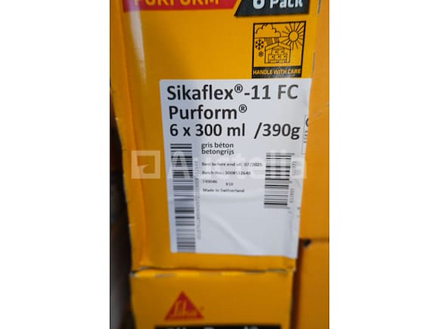 Siliconen en sika pu-schuim - afbeelding 2 van  5