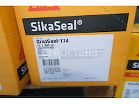 Siliconen en sika pu-schuim - afbeelding 3 van  5