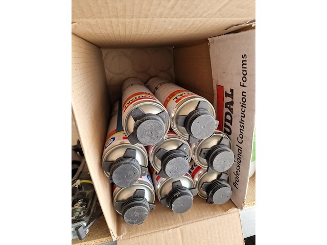 Silicones, verfproducten, montagerief - afbeelding 11 van  24