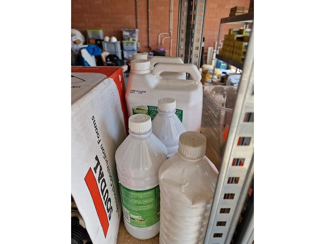 Silicones, verfproducten, montagerief - afbeelding 13 van  24