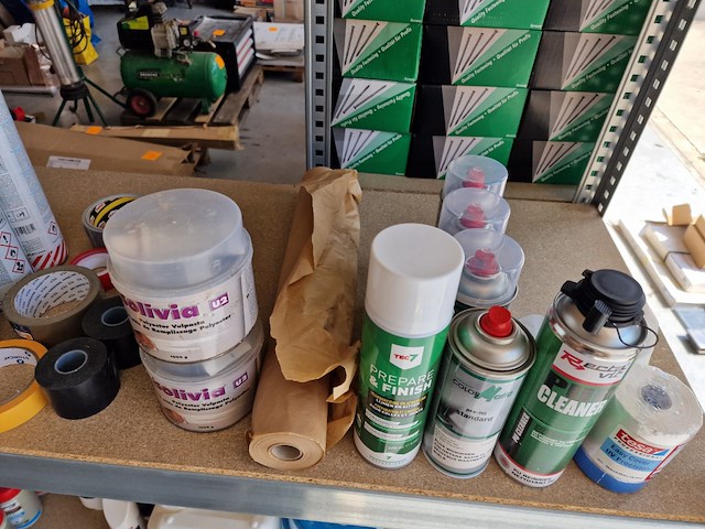 Silicones, verfproducten, montagerief - afbeelding 17 van  24