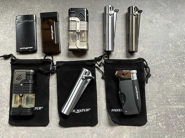 Silver match diverse luxe aanstekers gedeeltelijk met hoesje (8x) - afbeelding 1 van  5