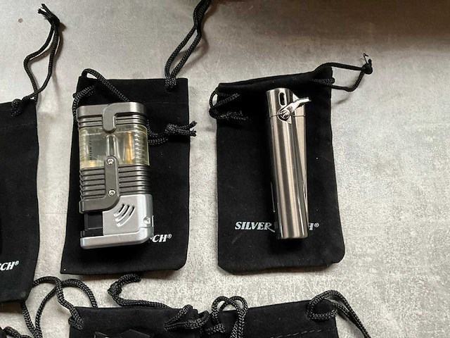 Silver match diverse luxe aanstekers met hoesje (6x) - afbeelding 3 van  5
