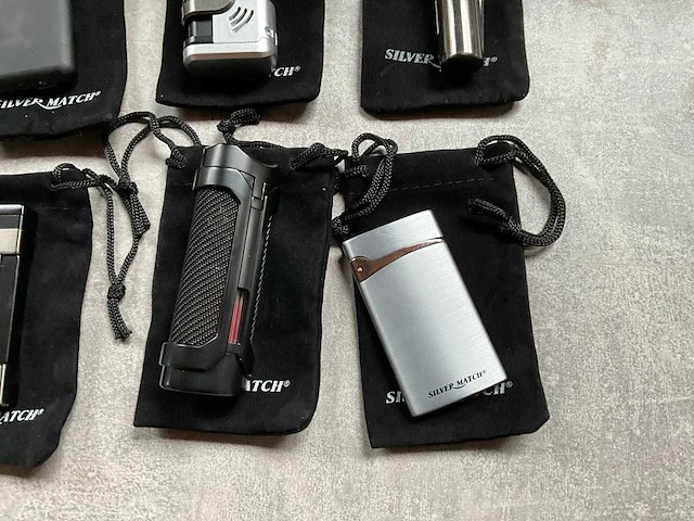 Silver match diverse luxe aanstekers met hoesje (6x) - afbeelding 4 van  5