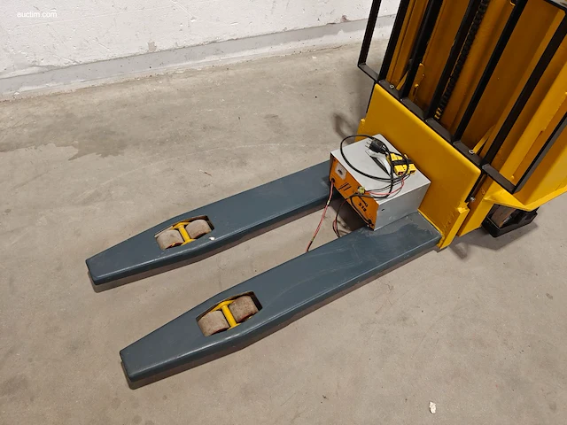Simag ps 10 b semi-elektrische stapelaar 1996 - afbeelding 8 van  11
