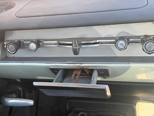 Simca - 1300 - oldtimer - afbeelding 18 van  19