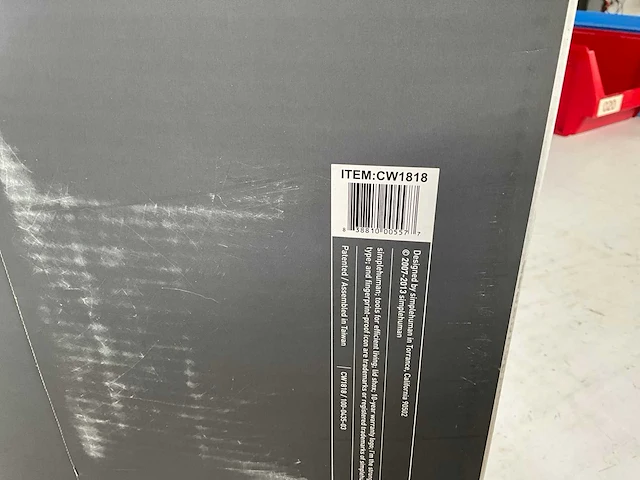 Simplehuman half ronde afvalbak roestvrij staal 40 liter - afbeelding 6 van  6