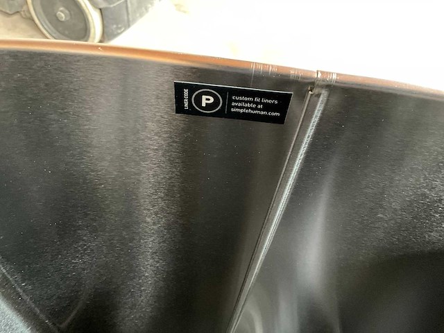 Simplehuman open top design prullenbak 60 liter - afbeelding 5 van  9