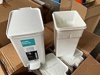 Simplehuman profile step pedaalemmer 6 liter (6x) - afbeelding 3 van  9