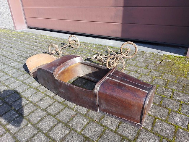 Simplex - mercedes - trapauto - voertuig - trapauto - afbeelding 7 van  13