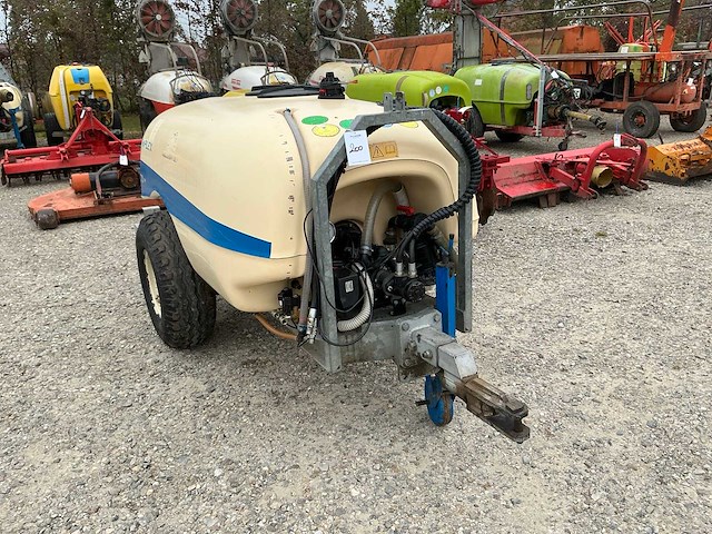 Simplex eco 1500 getrokken spuittank - afbeelding 7 van  7