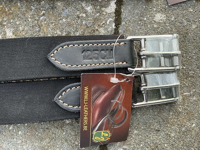 Singel leder met buiklap paarden (3x) - afbeelding 2 van  7